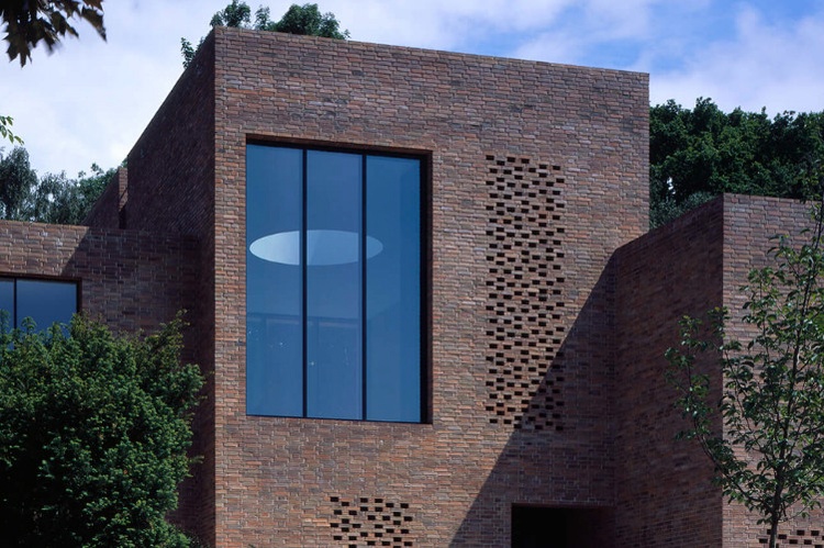 RIBA 2017 Award Winner - Highgate House