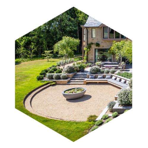 Sunken Gravel Grid Seating Area