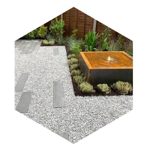 Linear Paving and Gravel Garden Design